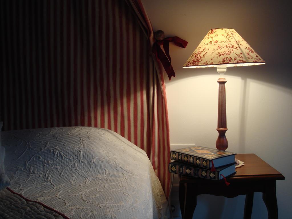 La Maison De Justine Murat (Cantal) Ngoại thất bức ảnh