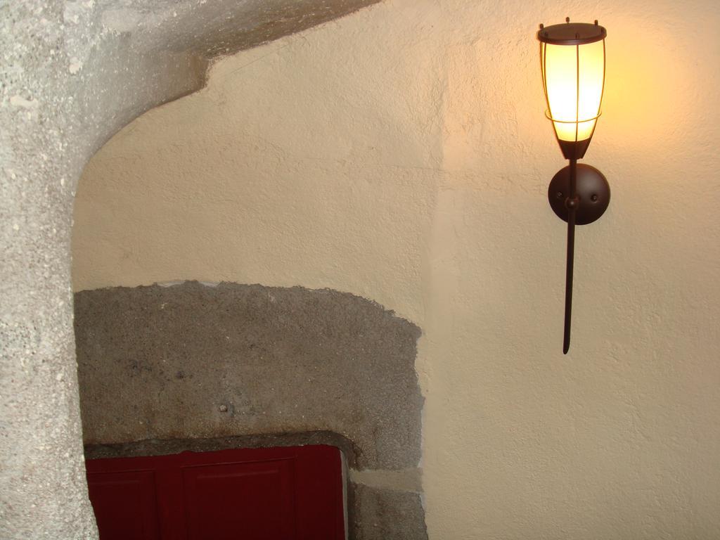 La Maison De Justine Murat (Cantal) Ngoại thất bức ảnh